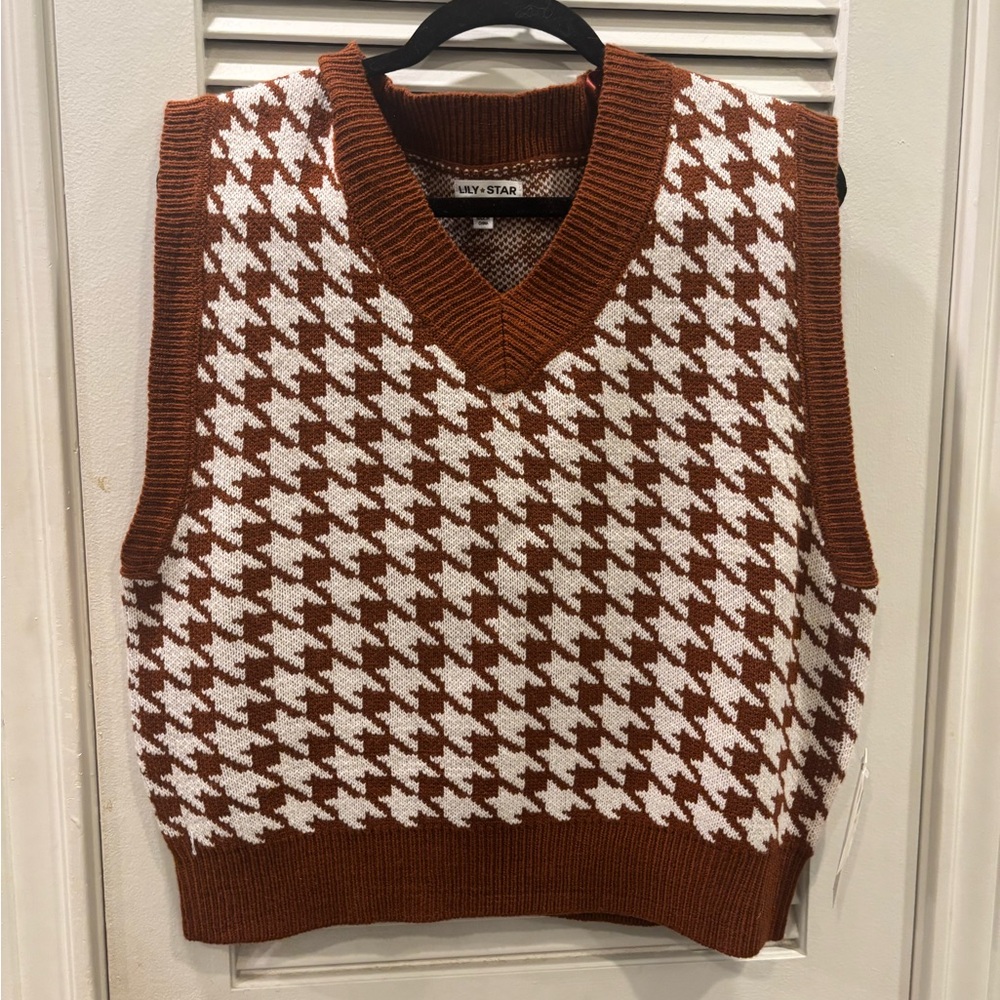 Sweater Vest size L